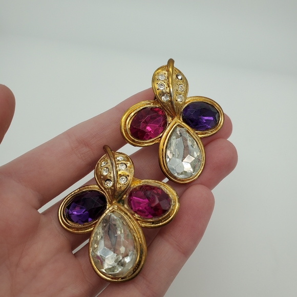 Clip on earrings - Picture 2 of 4